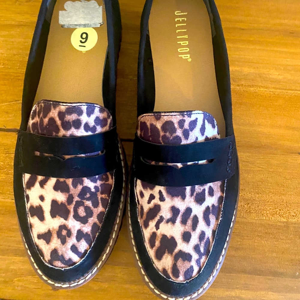 Women’s leopard loafers